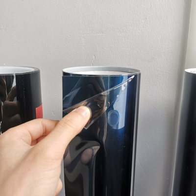Envase de automóviles Vinilo 5D de fibra de carbono de alta brillantez 20m Materia prima de PVC para el cuerpo del automóvil