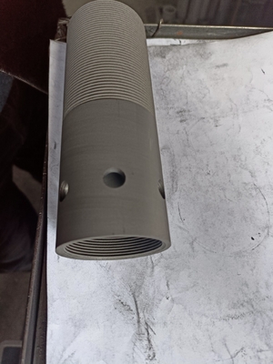 Caja de grafito personalizada para la fundición de tres días Vida útil del molde de grafito tubular