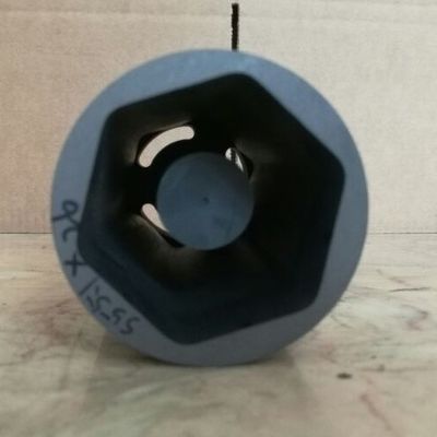 El molde de grafito hexagonal para fundición continua de barras/tubos de latón 100% de grafito de escamas de carbono