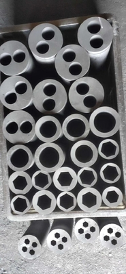 99%Densidad de carbono 1,85 g/cm3 Molde de grafito recubierto en el interior para fundición de latón / cobre