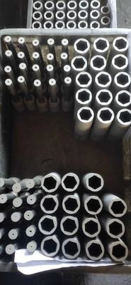 Moldes de grafito de agujeros múltiples GM-748 personalizados para fundición y personalización de latón