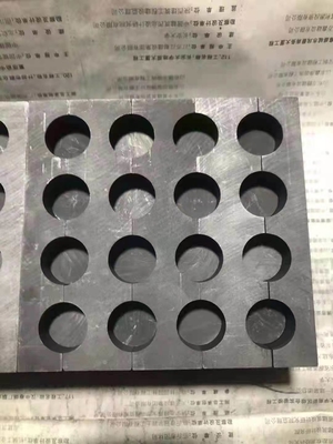 Molde de grafito de tamaño de grano fino para horno de vacío Densidad a granel 1.91g y personalizable