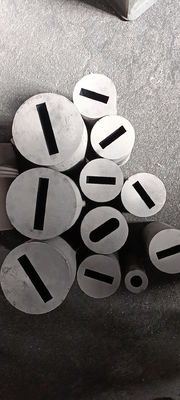 Personalización de moldes redondos cuadrados y hexagonales de grafito para fundición industrial