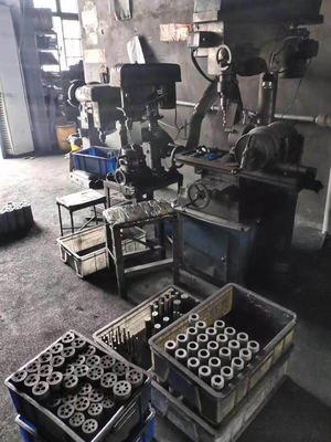 Grafito revestido para moldeado en máquina de fundición continua y moldeado para moldeado en máquina de fundición continua 99,9% de carbono