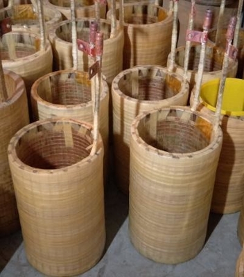 Horno de latón de molde de grafito para fundición continua de materiales de construcción personalizados
