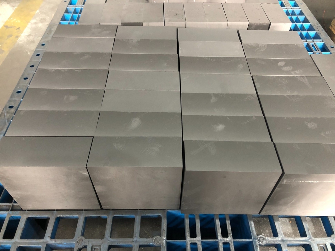 Grafito isostático de grado industrial para la industria del aluminio Densidad 1,75 g 1,80 g 1,85 g/cm3