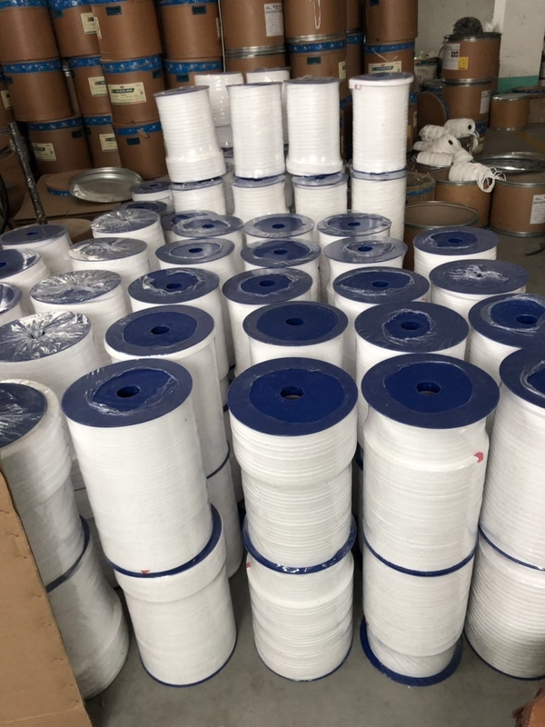 PTFE Grafite Gland Packaging en 4*4mm Tamaño apoya el pago en USD Tamaño 4*4 a 100*100mm