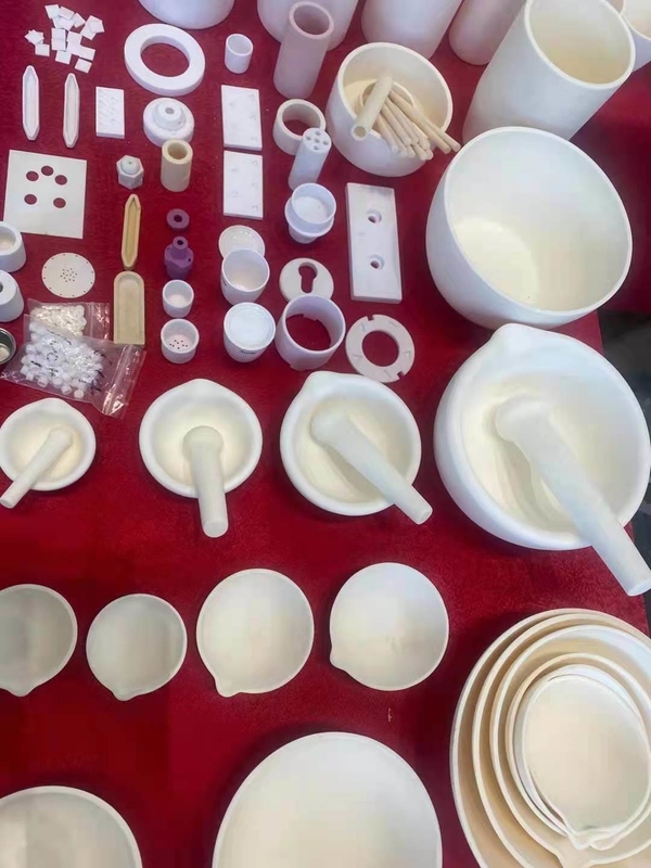 1.85 Densidad a granel Aluminio cerámico porcelana arcilla Barco crisol con grafito en escamas